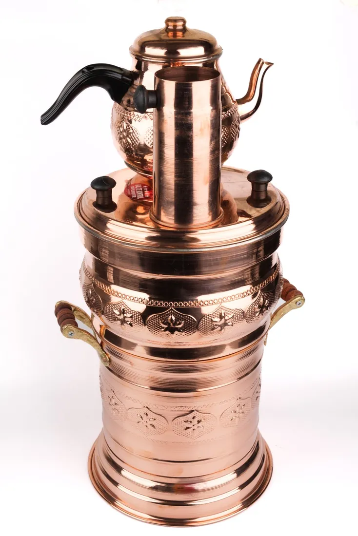 Ateş haznesi kapağı açık, demlikli 5 litre odunlu bakır semaver